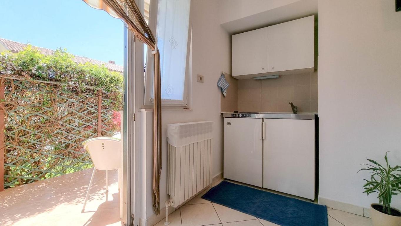 Alma One Appartement Novigrad Istria Buitenkant foto